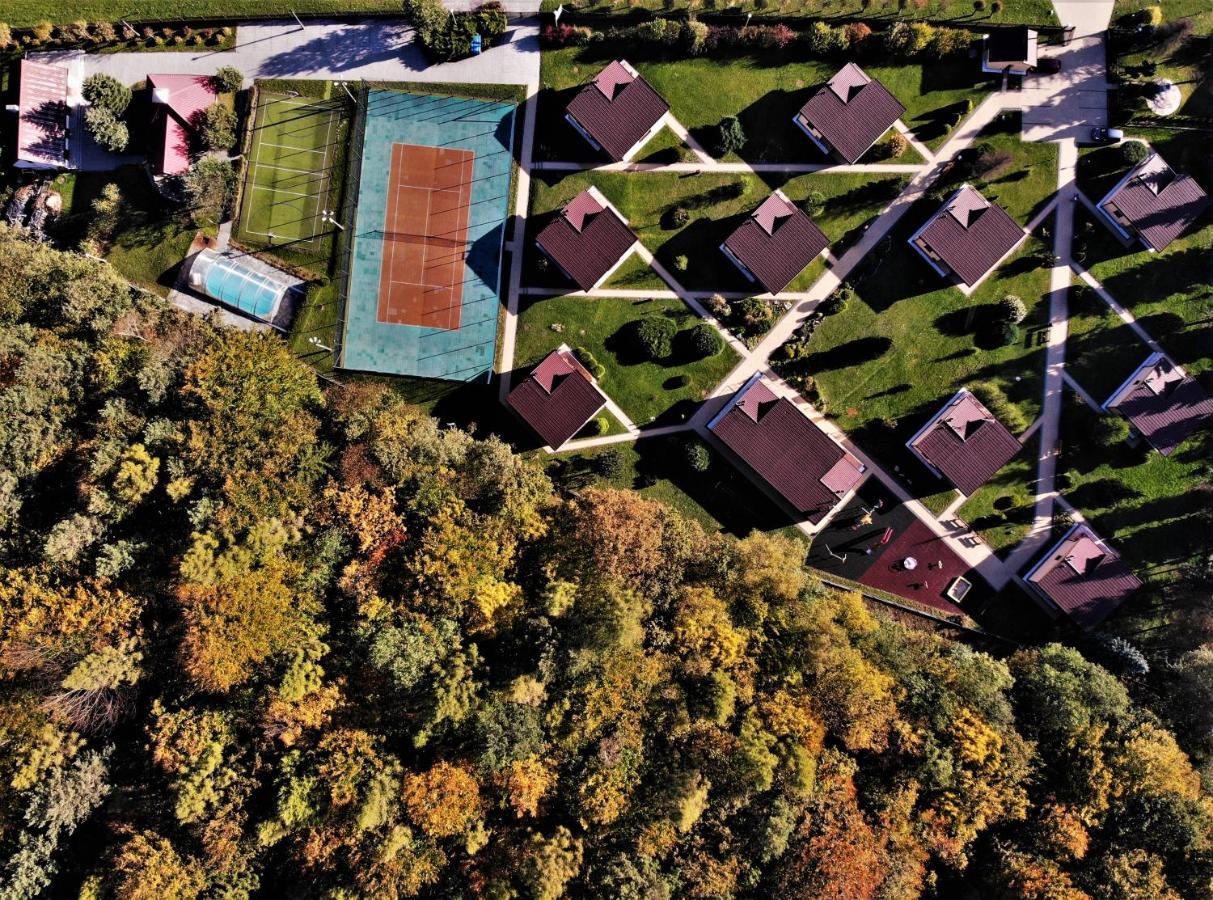 Ponikiew Resort Wadowice Bagian luar foto