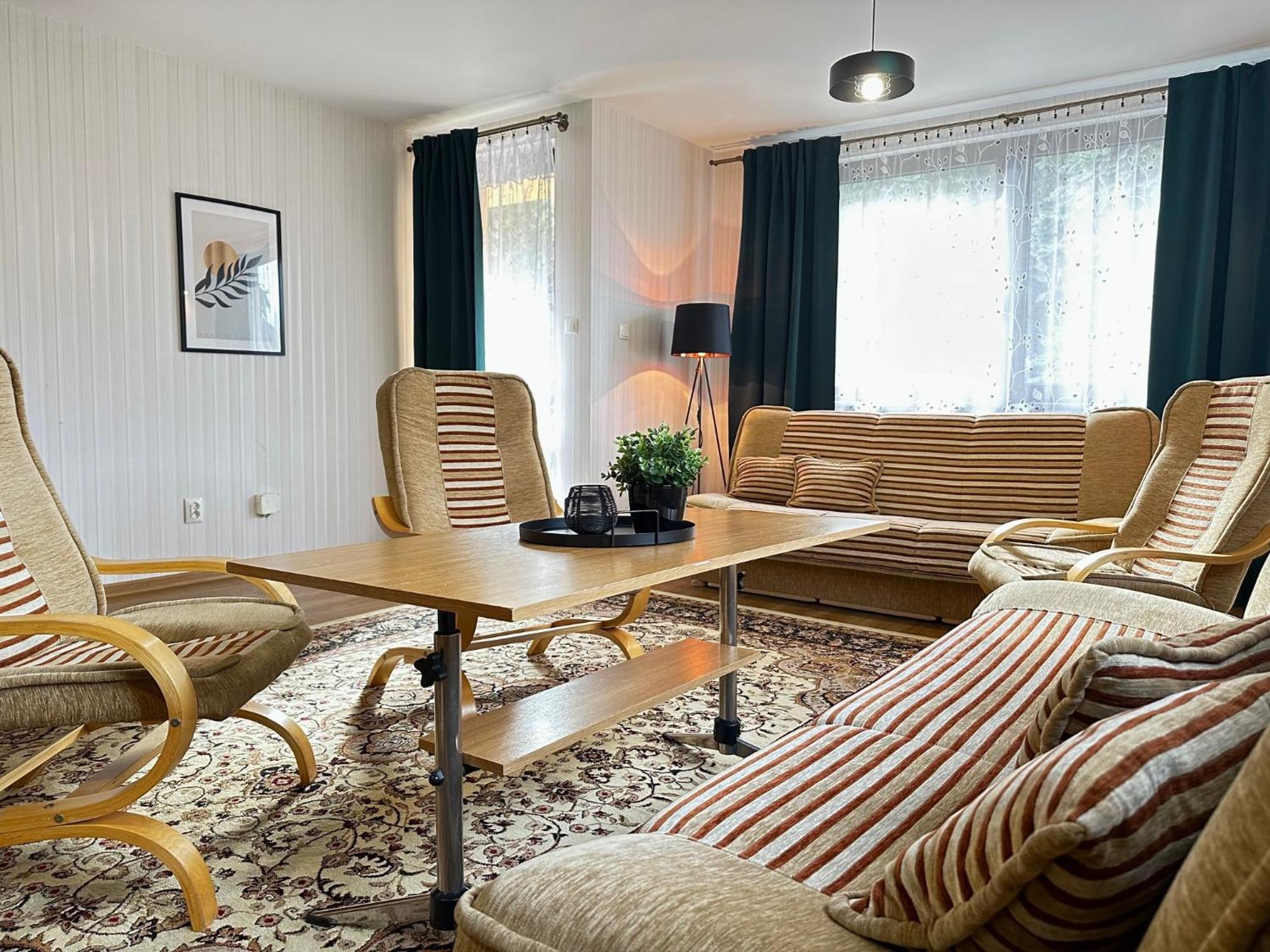 Ponikiew Resort Wadowice Bagian luar foto
