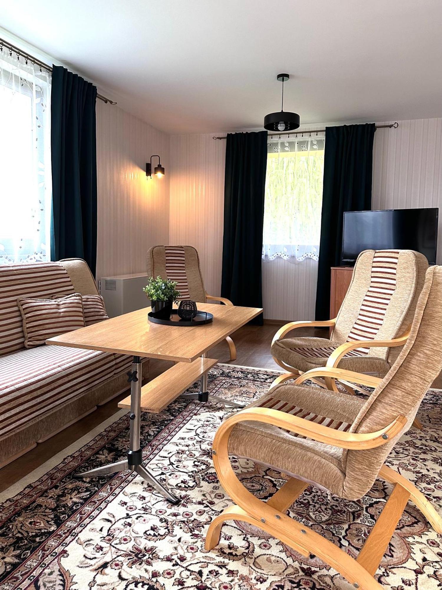 Ponikiew Resort Wadowice Bagian luar foto